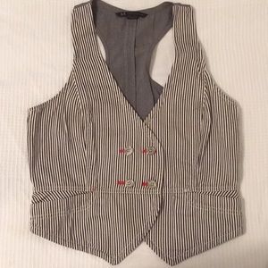 A|X Armani Exchange button front vest